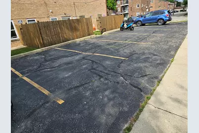 7003 W Higgins Avenue, Chicago, IL 60656 - Photo 2