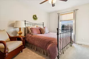 11823 Wolf Creek Ln, Plainfield, IL 60585 - Photo 20