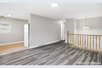 [Address not provided], Zion, IL 60099 - Photo 6