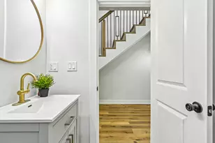 942 N Harding Ave, Chicago, IL 60651 - Photo 22