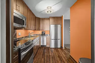 1660 N Lasalle Dr, Chicago, IL 60614 - Photo 6