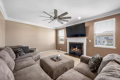 748 Cashmere Lane, Elgin, IL 60124 - Photo 14