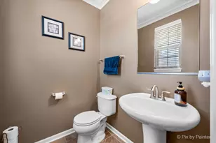 748 Cashmere Ln, Elgin, IL 60124 - Photo 6