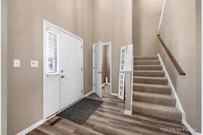 748 Cashmere Lane, Elgin, IL 60124 - Photo 2