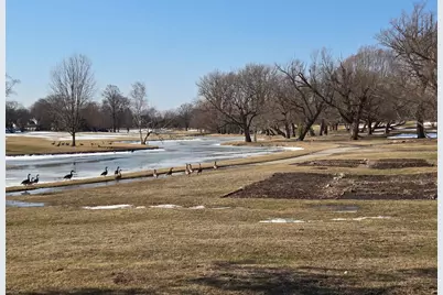 650 Whitney Court #211, Gurnee, IL 60031 - Photo 36