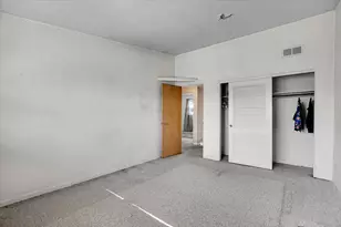 6735 N Lawndale Ave, Lincolnwood, IL 60712 - Photo 8