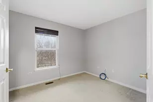 3031 Saganashkee Ln, Naperville, IL 60564 - Photo 16