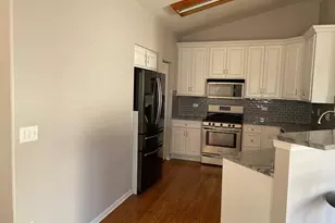 3031 Saganashkee Ln, Naperville, IL 60564 - Photo 12