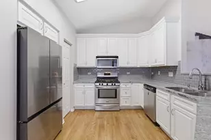 3031 Saganashkee Ln, Naperville, IL 60564 - Photo 6