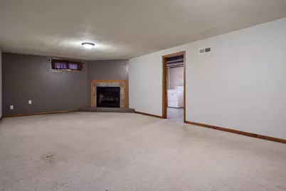 8699 Glacier Drive, Byron, IL 61010 - Photo 40