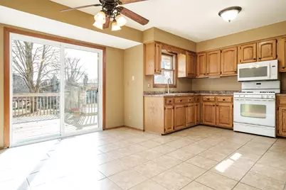 8699 Glacier Drive, Byron, IL 61010 - Photo 18