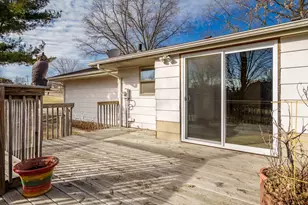 8699 Glacier Dr, Byron, IL 61010 - Photo 12