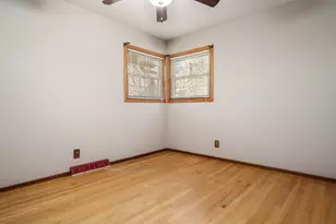 8699 Glacier Dr, Byron, IL 61010 - Photo 32