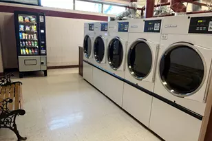 4800 S Lake Park Ave, Chicago, IL 60615 - Photo 12