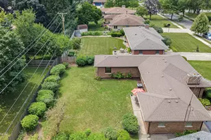 1514 Mayfield Ave, Joliet, IL 60435 - Photo 4