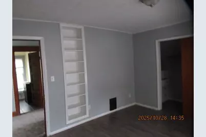 407 N Russell Street, Champaign, IL 61821 - Photo 12