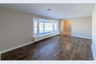 18029 Thomas Lane, Country Club Hills, IL 60478 - Photo 6