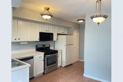 3186 Anton Drive #3186, Aurora, IL 60504 - Photo 4