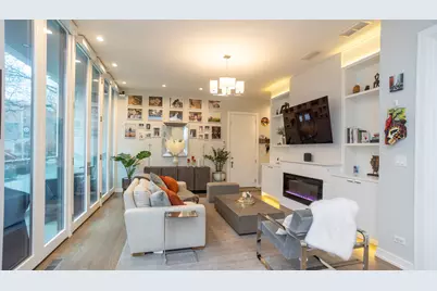 1947 W Diversey Parkway #101, Chicago, IL 60614 - Photo 4