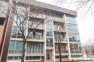 1947 W Diversey Pkwy, Chicago, IL 60614 - Photo 1