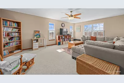 601 Meade Boulevard, North Aurora, IL 60542 - Photo 20