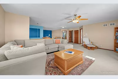601 Meade Boulevard, North Aurora, IL 60542 - Photo 22