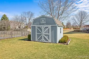 601 Meade Blvd, North Aurora, IL 60542 - Photo 40