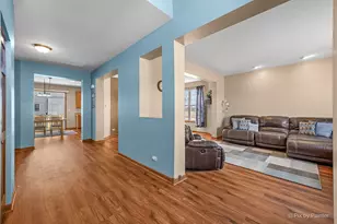 601 Meade Blvd, North Aurora, IL 60542 - Photo 4