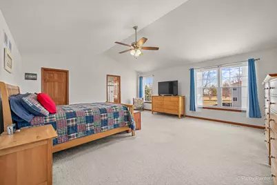 601 Meade Boulevard, North Aurora, IL 60542 - Photo 22