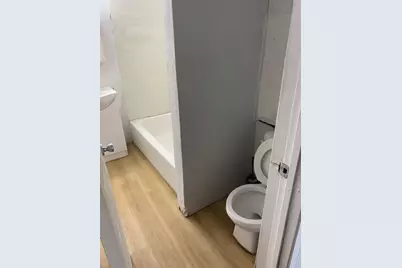 11809 S Lafayette Avenue, Chicago, IL 60628 - Photo 8