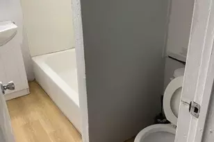 11809 S Lafayette Ave, Chicago, IL 60628 - Photo 8