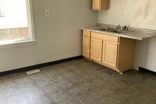 11809 S Lafayette Ave, Chicago, IL 60628 - Photo 4