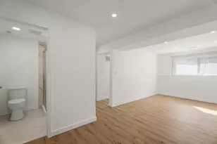 220 N Ashbury Ave, Bolingbrook, IL 60440 - Photo 10