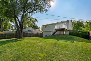220 N Ashbury Ave, Bolingbrook, IL 60440 - Photo 14