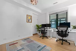 1013 W Webster Ave, Chicago, IL 60614 - Photo 16