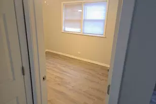 446 N Ardmore Ave, Villa Park, IL 60181 - Photo 6