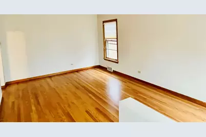 7724 W Birchwood Avenue, Chicago, IL 60631 - Photo 4
