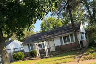 7911 45th St, Lyons, IL 60534 - Photo 1