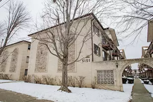 5151 N East River Rd, Chicago, IL 60656 - Photo 2