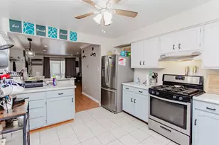 5151 N East River Rd, Chicago, IL 60656 - Photo 12