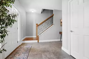 2812 Vrooman Ct, Bloomington, IL 61704 - Photo 4