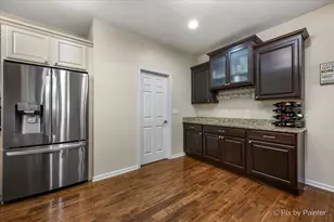 1260 W Lake Dr, Cary, IL 60013 - Photo 10