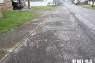 1101 S McKinley St, Harrisburg, IL 62946 - Photo 12