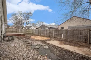 122 Long Beach Road, Montgomery, IL 60538 - Photo 14