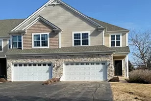 286 Wolverine Dr, Oswego, IL 60543 - Photo 1