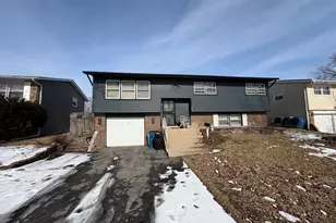 1827 218th Pl, Sauk Village, IL 60411 - Photo 16