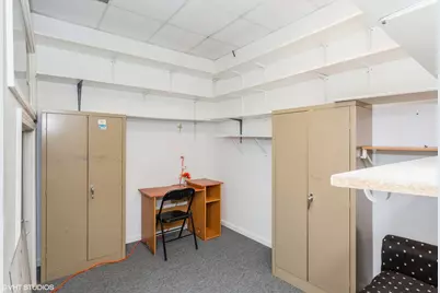 3901 Oakton Street, Skokie, IL 60076 - Photo 12