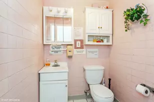 3901 Oakton St, Skokie, IL 60076 - Photo 14