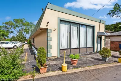 3901 Oakton Street, Skokie, IL 60076 - Photo 8