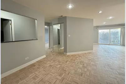 1550 Sandpebble Drive #306, Wheeling, IL 60090 - Photo 2